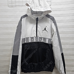 나이키조던 키즈 바람막이 자켓 사이즈 132-147