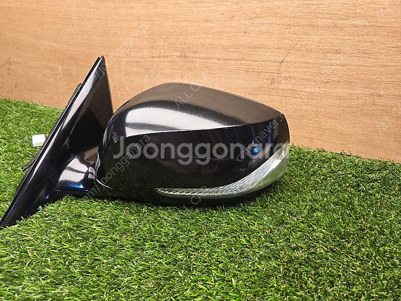 인피니티 Q50 운전석 사이드미러 13P 18만원--2
