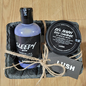 러쉬 슬리피 샤워젤(260g),로즈아르간 바디컨디셔너(225g)