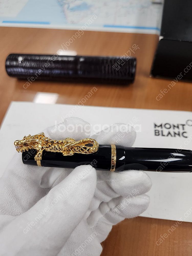 몽블랑만년필(YEAR OF THE GOLDEN DRAG...--8