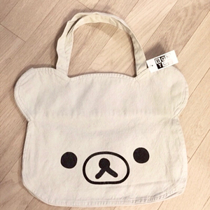 봉통 x 리락쿠마 콜라보 토트백 가방. 새상품