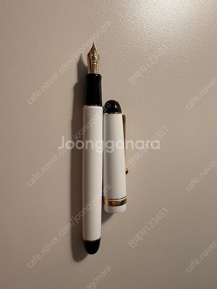 파이롯트 커스텀 74 화이트 이토야 한정판 만년필 F닙--0