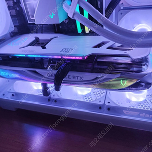 ZOTAC GAMING AMP AIRO RTX 4080 WHITE