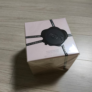 빅터앤롤프 플라워밤 오드퍼퓸 50ml​