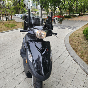 Vf100 리스 승계하실분 찾습니다