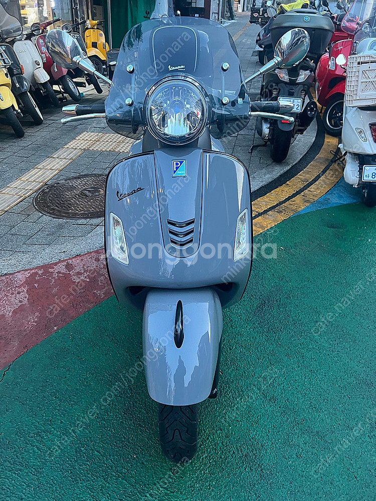 베스파 gts300--0