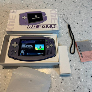 엔버닉 ANBERNIC RG34XX 레트로 휴대용 게임 콘솔 판매합니다. 닌텐도 게임보이 GBA 스타일(택배비포함)