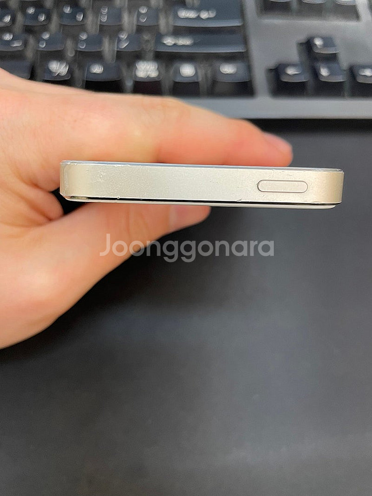 아이폰5S 골드 32GB 배터리90% 상태좋은 중고9만...--3