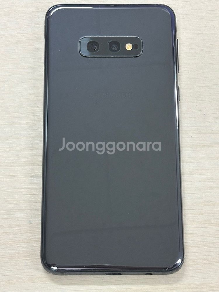 갤럭시 S10E 블랙색상 128용량 상태좋은 무잔상 단...--0