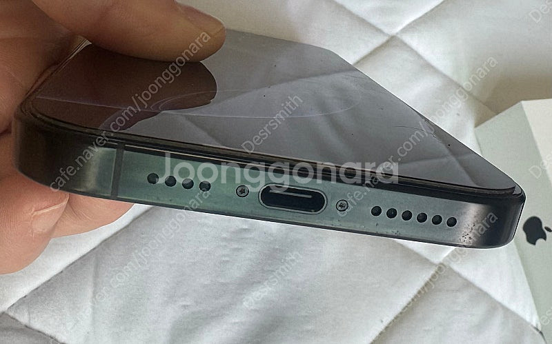 아이폰 16 프로 맥스 자급제 256GB 블랙 티타늄--4