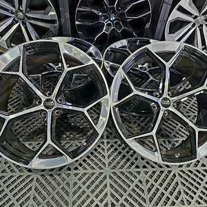 아우디 A7 A8 전용 NEW RS7 스타일 FORGED 단조 22인치 중고휠