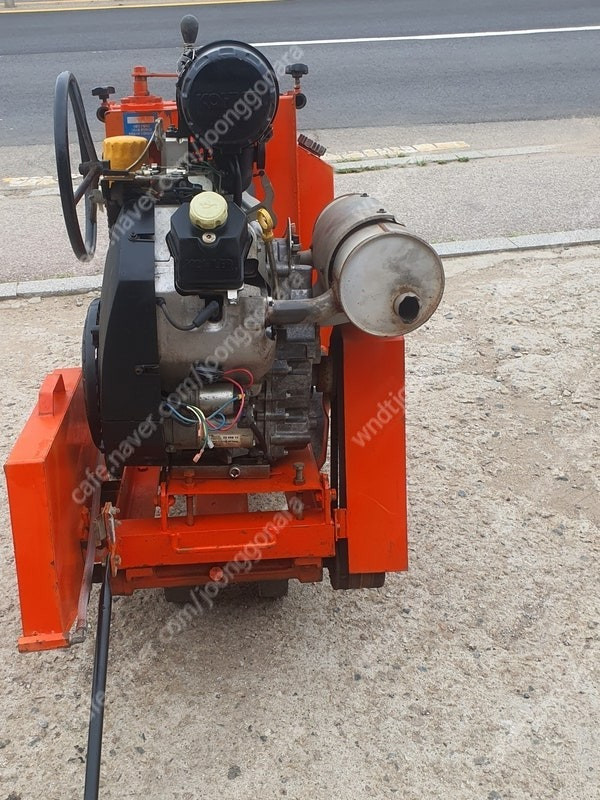 뱅가드35마력도로컷팅기 코알라40마력도로컷팅기 수중모터대형 이미지