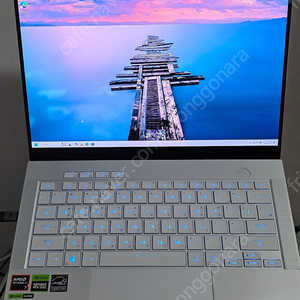 ASUS ROG G14 제피러스팝니다.플래티넘 실버