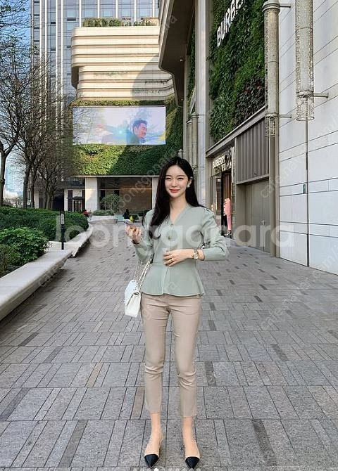 페이지유 올리비아 가디건 올리브 그린색상~--3