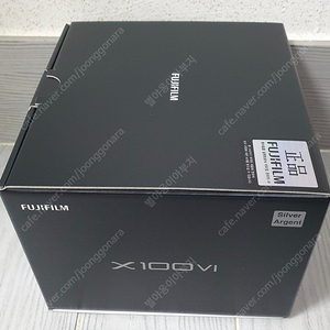 후지 X100VI 실버 팝니다.