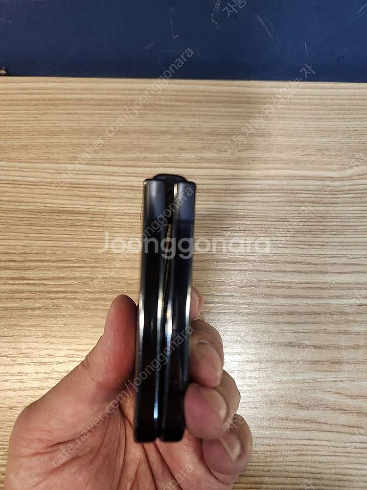 갤럭시 Z 플립4 256GB 블랙--5