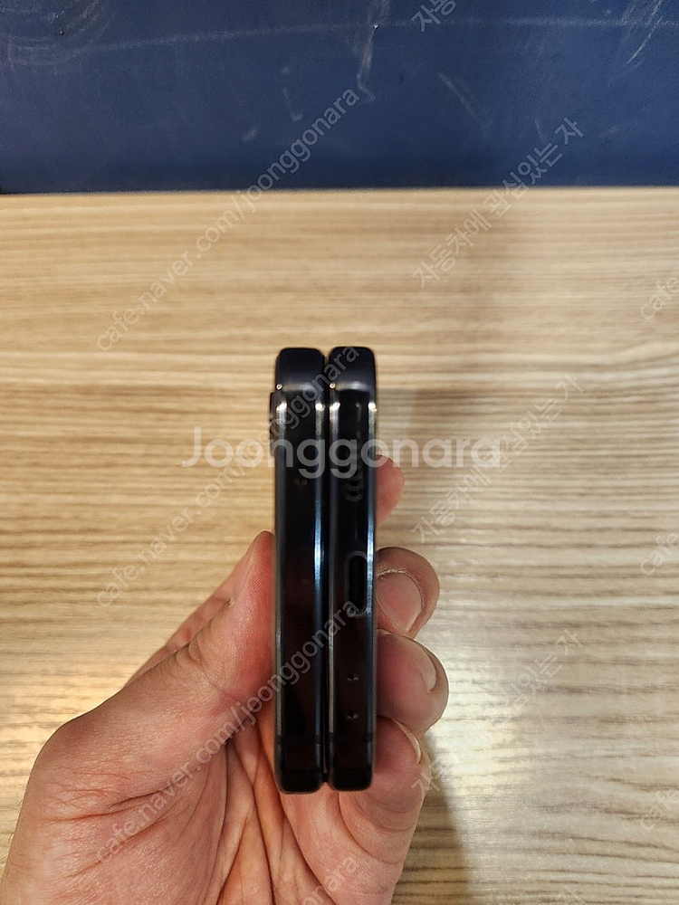 갤럭시 Z 플립4 256GB 블랙--7