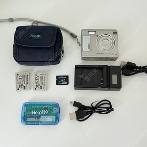 후지필름 FinePix F450 디카 / 충전기, 리더기, 메모리카드 포함