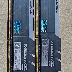 지스킬 ddr4 cl14 3200 8 x 2 16g 팔아요 국내정품