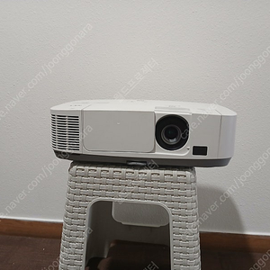 최대4500안시성능 빔프로젝터6만원에팝니다necm323wxga