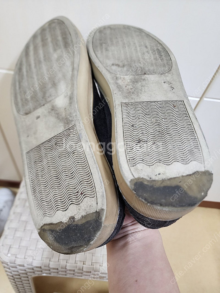 커먼프로젝트 아킬레스 로우 스웨이드 판매합니다.--4
