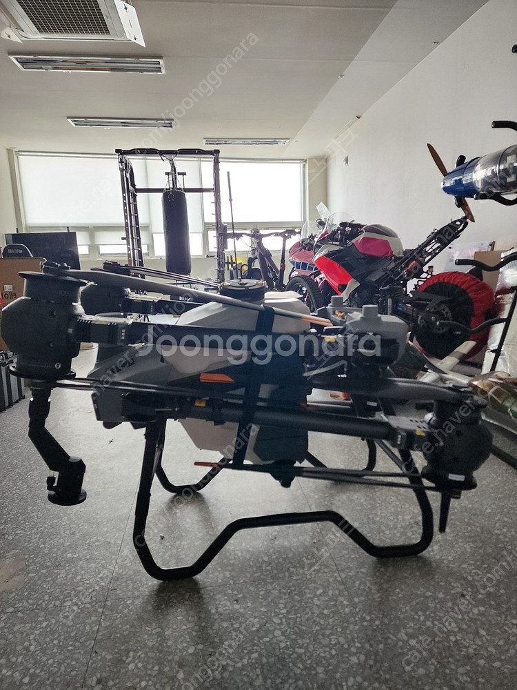 DJI T40 방제용 드론 팝니다.--3