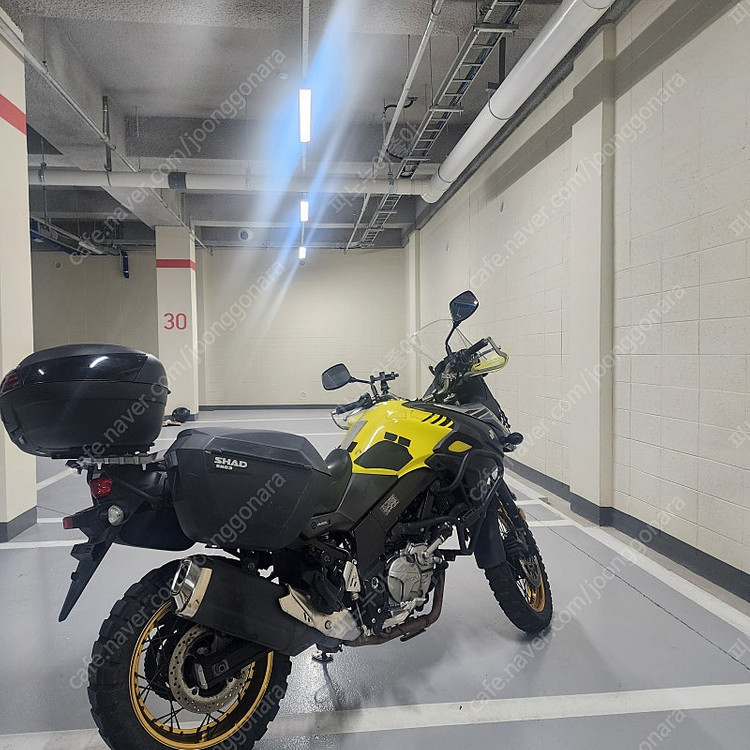 남양주 2017 스즈끼 브이스트롬 650XT ABS 720만 -> 670만 가격인하 판매합니다--2