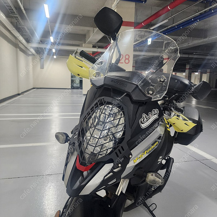 남양주 2017 스즈끼 브이스트롬 650XT ABS 720만 -> 670만 가격인하 판매합니다--8