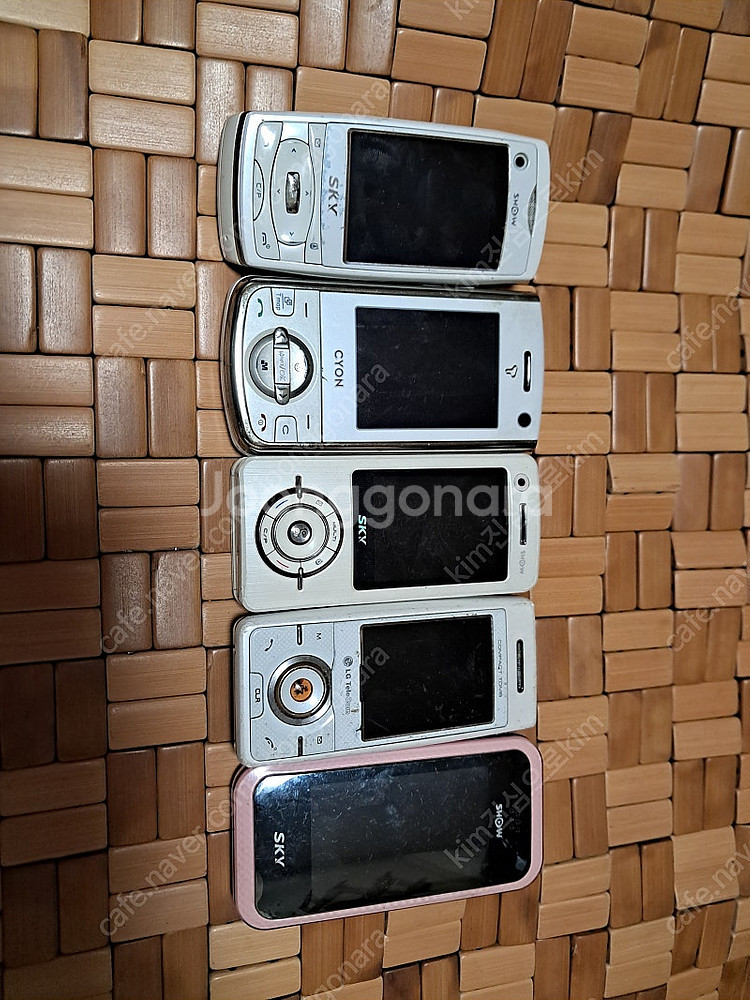 수집용 옛날폰 5개--0