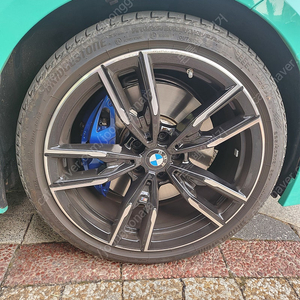 BMW m340i 정품 휠 (19인치 / 앞바퀴) 1개 25에 팝니다