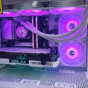 잘만 P30 i7-10700F 갤럭시 rtx 2060슈퍼 8G led 화이트 본체 판매합니다.