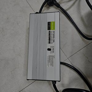 24v100a 가이드배터리 파워뱅크 판매합니다