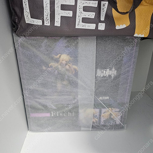 알터 원신 피슬 피규어 판매합니다