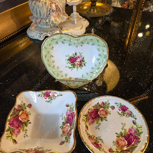 영국 로얄알버트 올드컨트리 로즈 이형볼 3pc세트 1등급 이미지