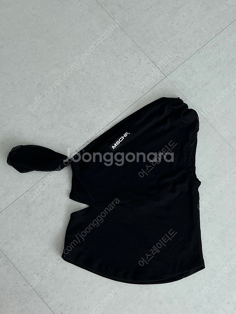 미스치프 오프숄더 나시 cowl neck s사이즈--3