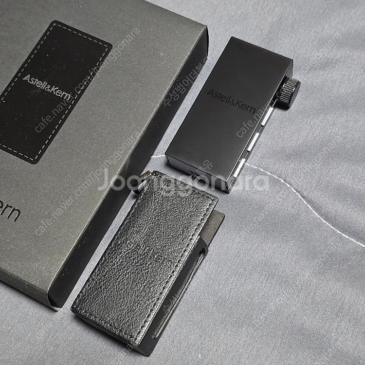 아스텔앤컨 Astell&Kern HB1 블루투스 꼬다리 + 정품 케이스--1