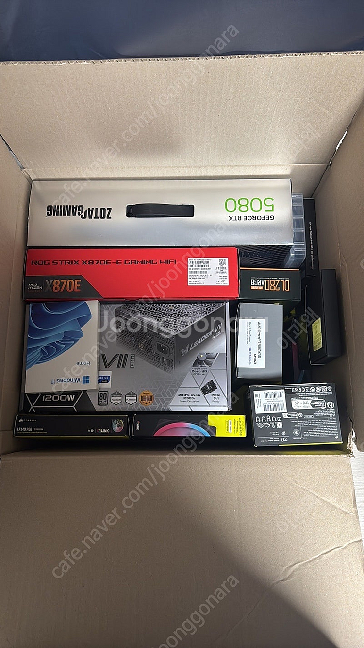 9800x3d 5080 컴퓨터 모니터 셋 팝니다--3