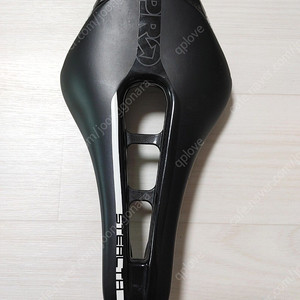 상태좋은 시마노 프로 스텔스 안장(142mm) 팝니다 (택포6.9만)