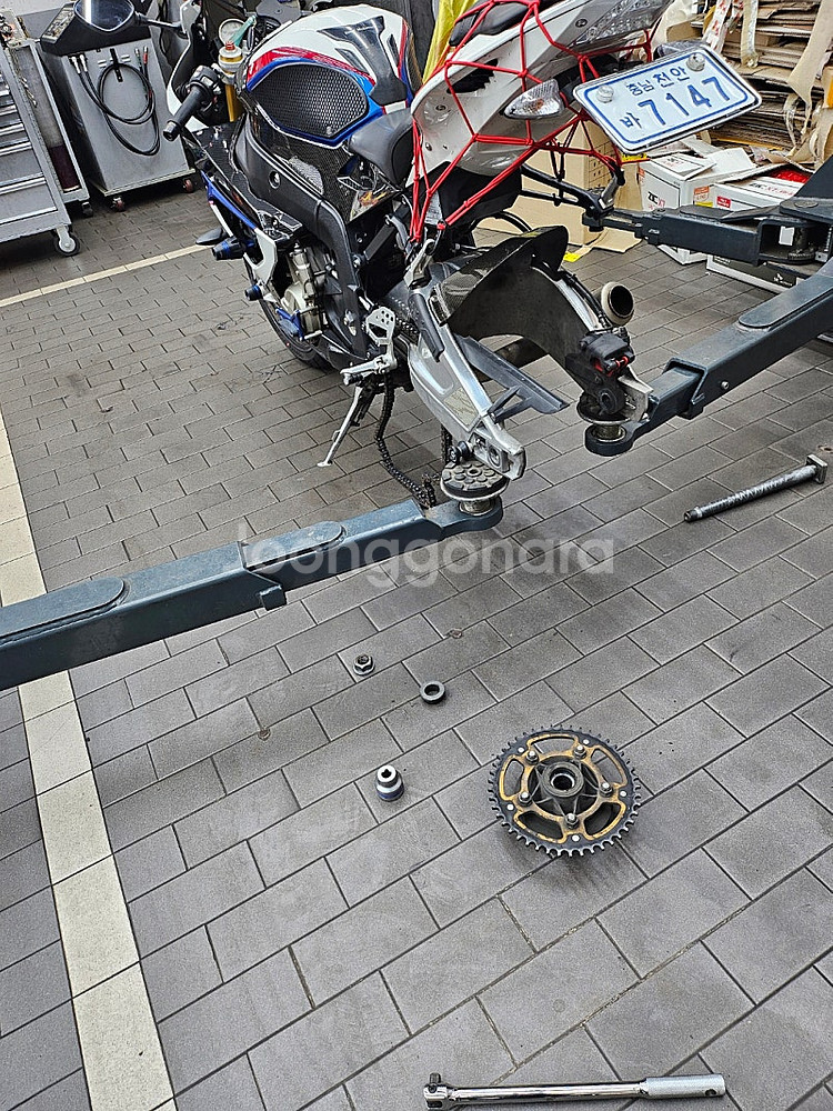 Bmw s1000rr 14년식 sc풀배기 팝니다.--9