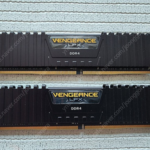 커세어 벤젠스 LPX DDR4 16GB x 2 / 32GB 판매 [택포 7만원]