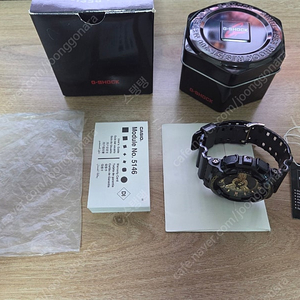 지샥 GA-110GB 빅페이스 흑금 풀박 팝니다