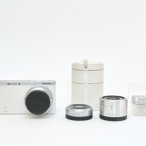 삼성 NXmini 화이트 (17mm/9mm/9-27mm 렌즈+ 외장 플래쉬)