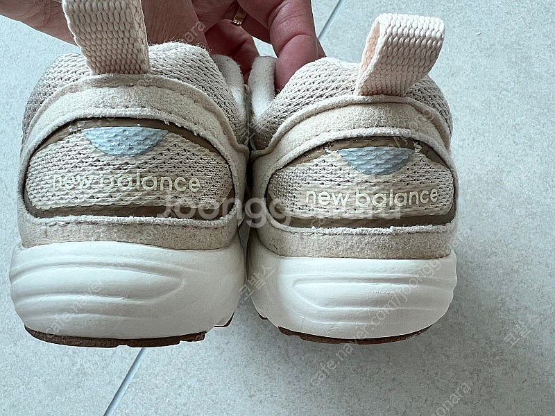 뉴발란스878 베이지 145--1