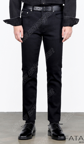 페이탈리즘 블랙 크롭진 0069 / 46(30) 이미지