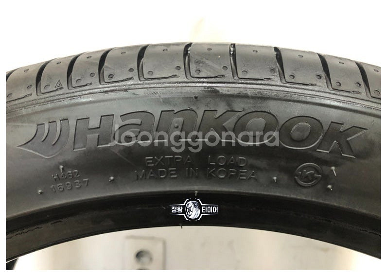 임판급 중고타이어 한국타이어 벤투스 V2AS 215/5...--2