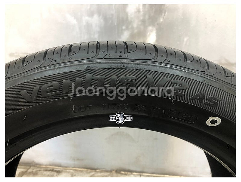 임판급 중고타이어 한국타이어 벤투스 V2AS 215/5...--3