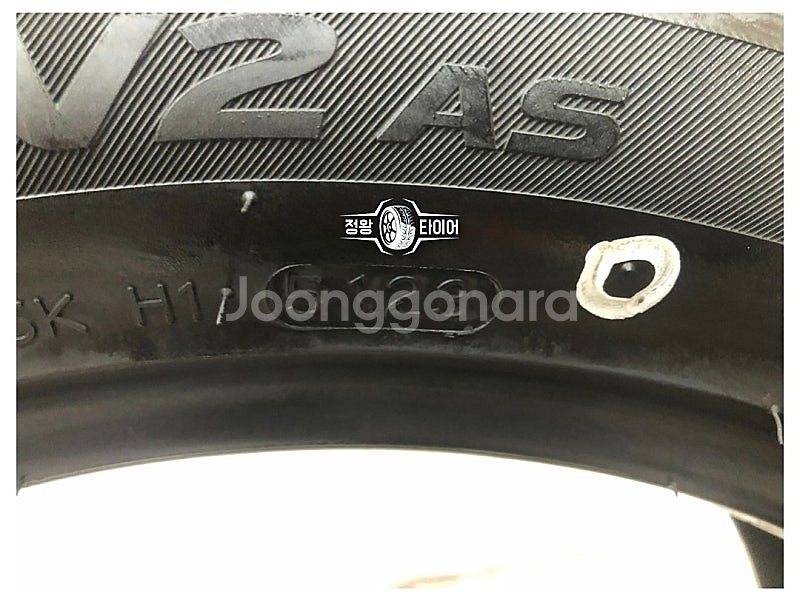 임판급 중고타이어 한국타이어 벤투스 V2AS 215/5...--5
