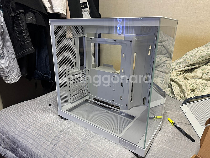 NZXT H6 Flow 케이스 판매합니다--0