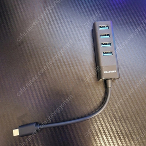 SMARTTEK 멀티 USB 허브