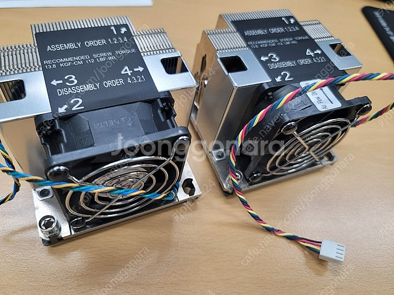 슈퍼마이크로 LGA3647 2U 쿨러 스퀘어 타입 SN...--0